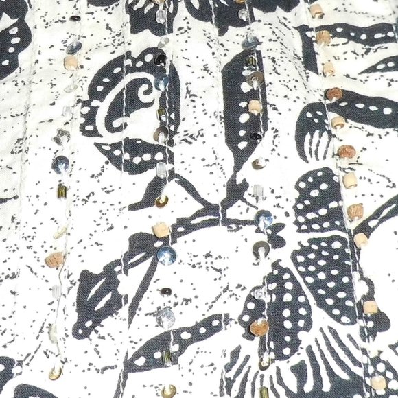 Button Down Blouse/Top - Picture 7 of 7